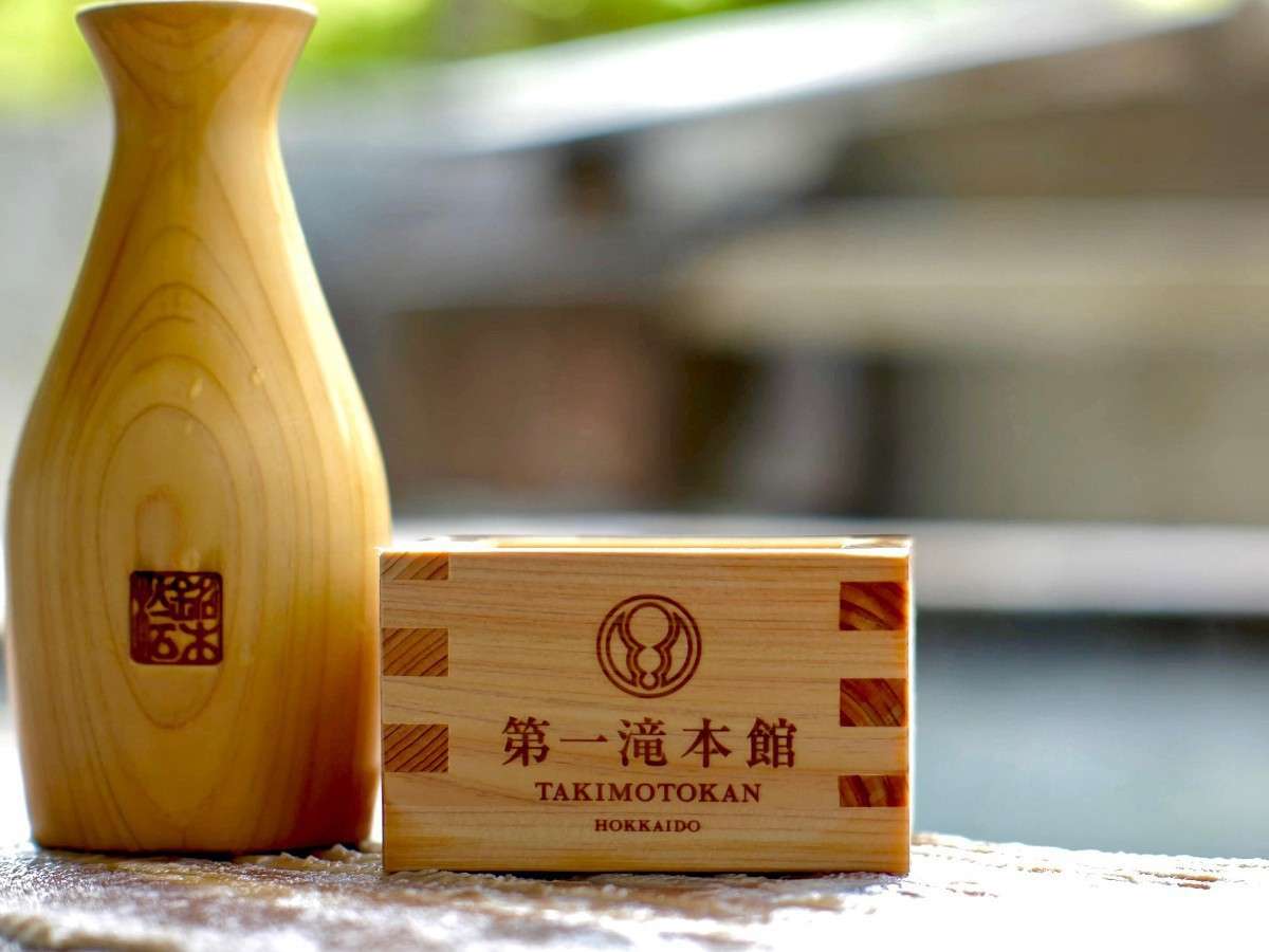 第一瀧本館
